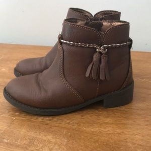 Ankle boots